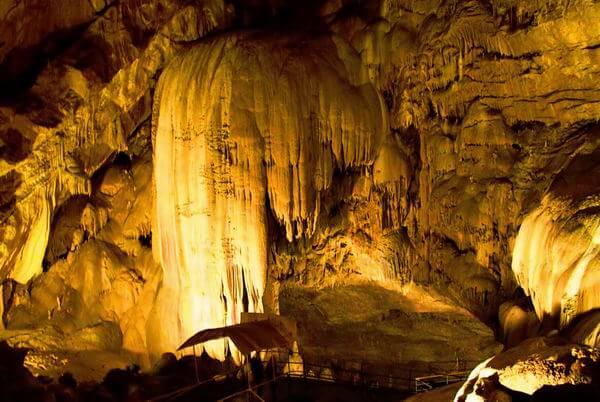 Ново-афонская пещера Абхазия